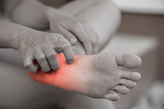 Understanding Itchy Feet: Causes and Remedies - Diabetic Shoe - An Ortho Shoes Company