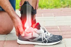 TOP 5 SIGNS THAT YOU MIGHT NEED ORTHOPEDIC SHOES - Diabetic Shoe - An Ortho Shoes Company