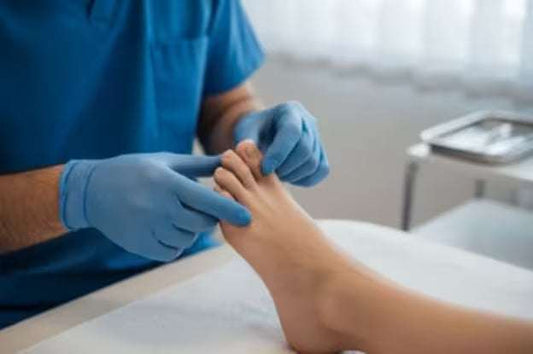 How to Treat a Swollen Toe?