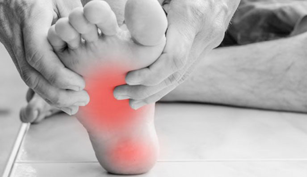 Understanding Arch Pain: Causes and Symptoms - Diabetic Shoe - An Ortho Shoes Company