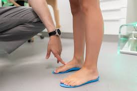 ROLE OF ARCH SUPPORT IN ORTHOPEDIC FOOTWEAR