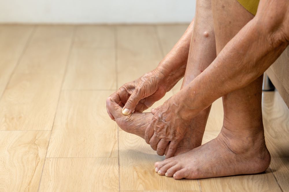 Comprehensive Diabetic Foot Assessment: Importance, Methods, and Implication - Diabetic Shoe - An Ortho Shoes Company
