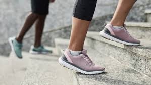 Pain on Lateral Side of Foot - Diabetic Shoe - An Ortho Shoes Company