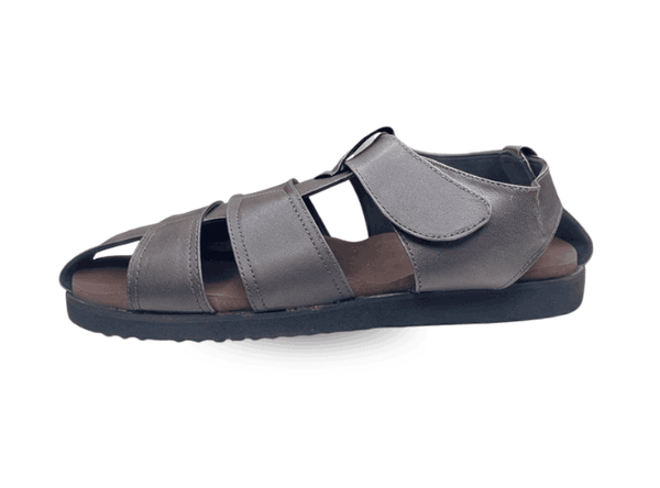Black orthopedic shoes for men cushioned sole support