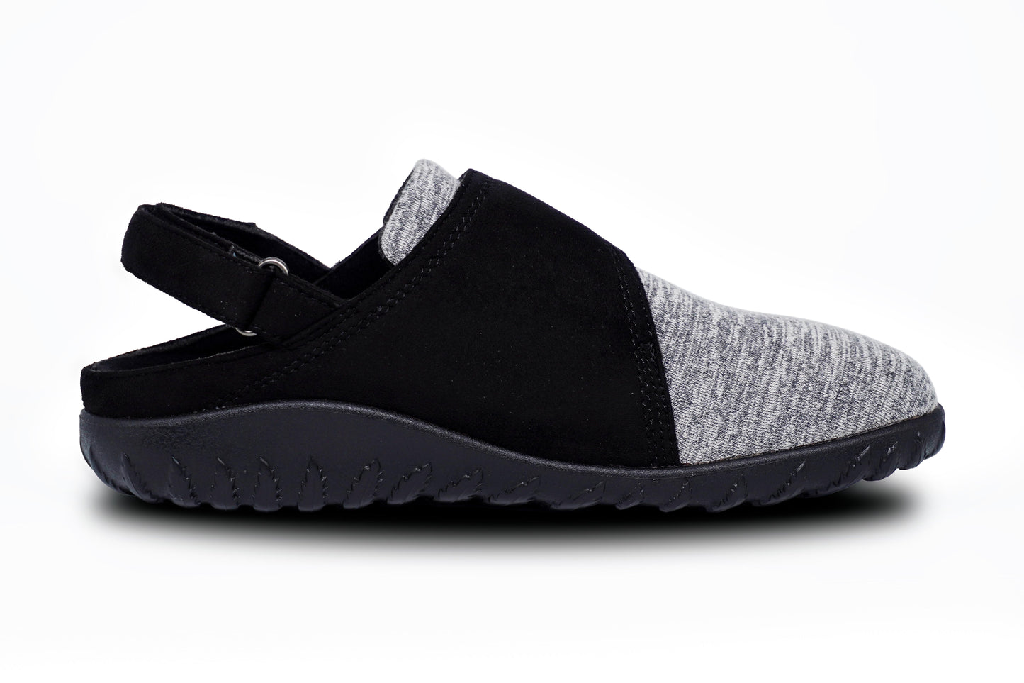 BREEZY Slipper Footwear - Womens